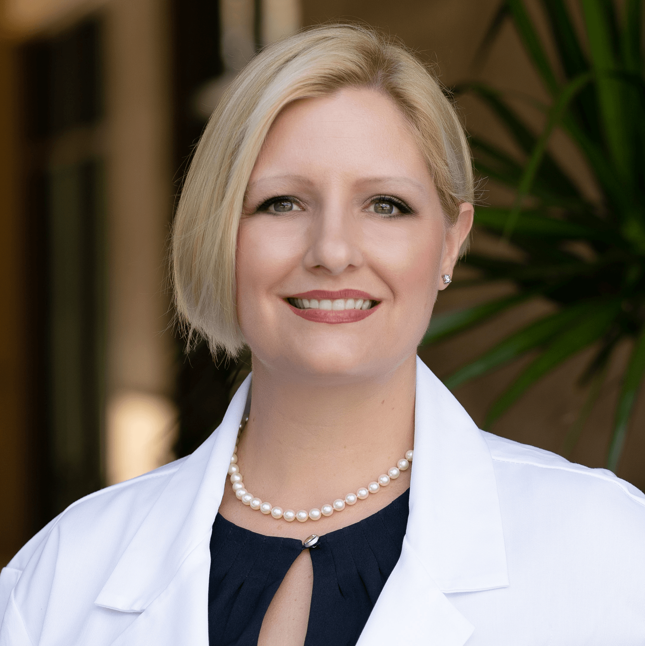  DR. MELISSA MACVENN 